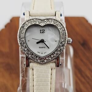 Quartz Women's Heart Dial Rhinestone Watch Cream Band Y2K Coquette Girlie Bratz